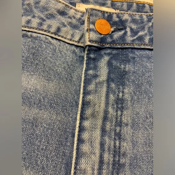 $108 NWT! Wrangler Wild West 603 High Rise Straight Jean Bluestone size 34 x 28