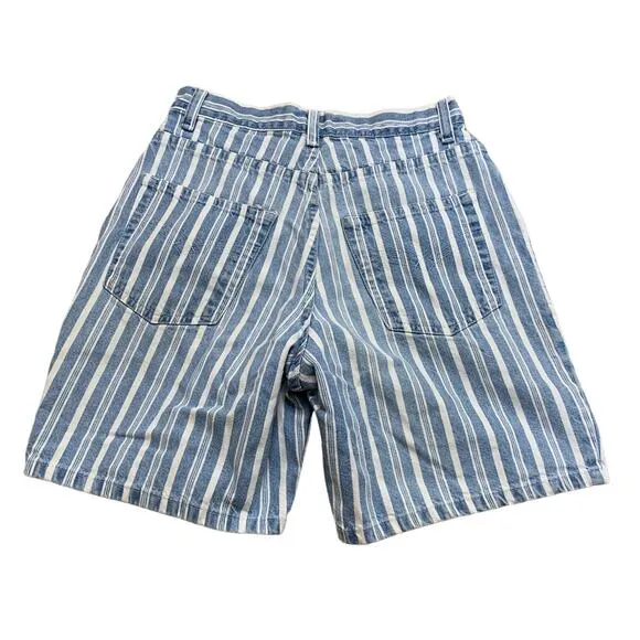 Arizona Blue Striped 90s Mom Jean Shorts Size 5
