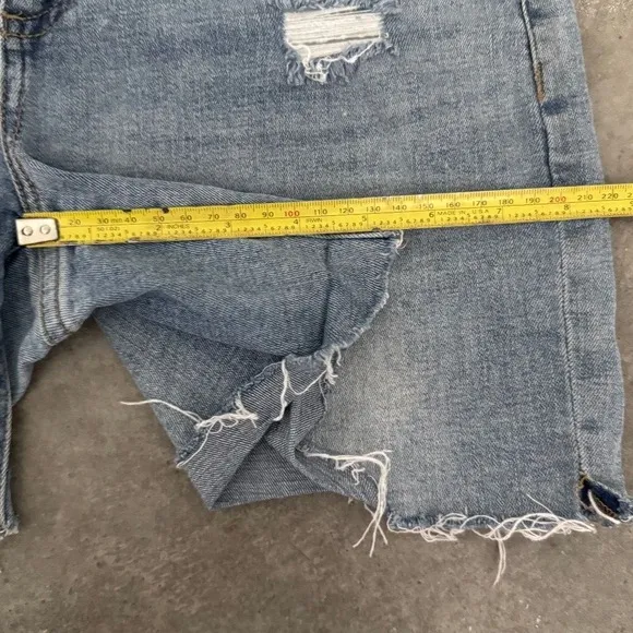 Buffalo David Bitton Tandi Mid rise Distressed Bermuda shorts