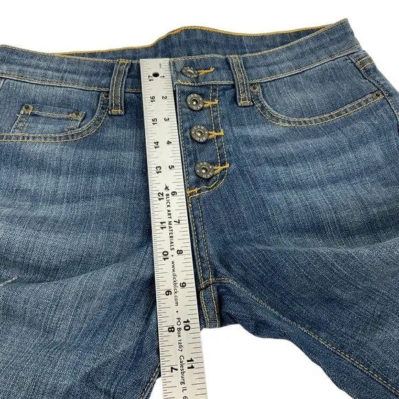 Carmar Shorts Womens Sz 27 Denim Bermuda Med Wash Button Stretch Mid Rs $219 Nwt
