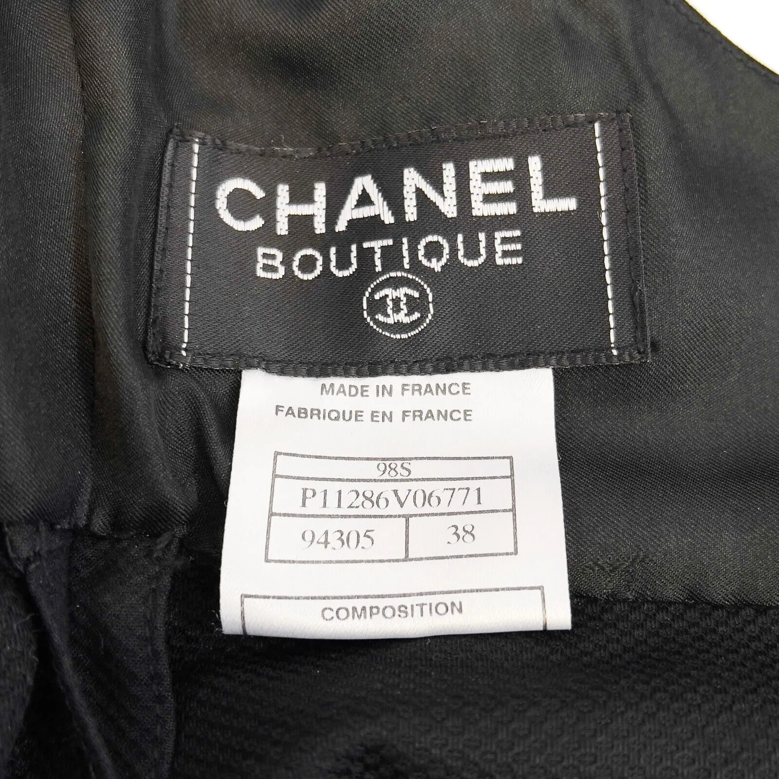 CHANEL - Vintage 90s 98S Black Sweetheart Sheath Dress - CC Buttons - 38 US 6