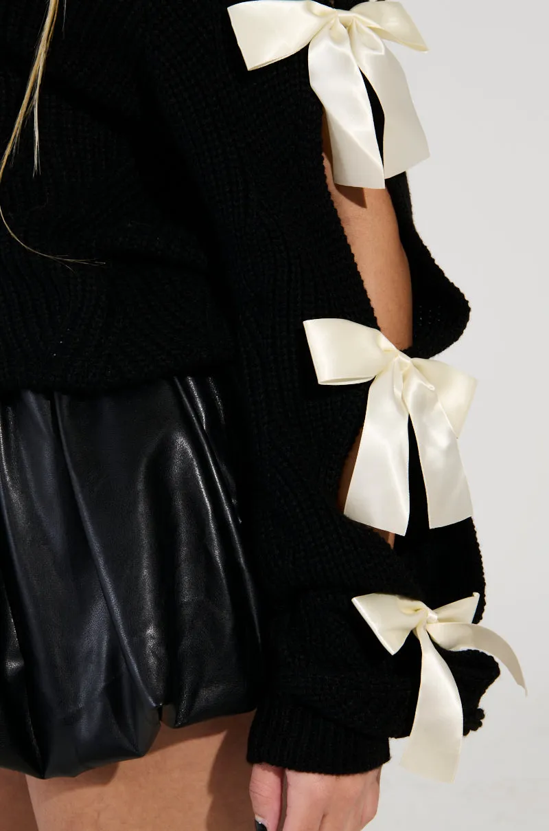 COQUETTE CHIC CHUNKY SWEATER IN BLACK