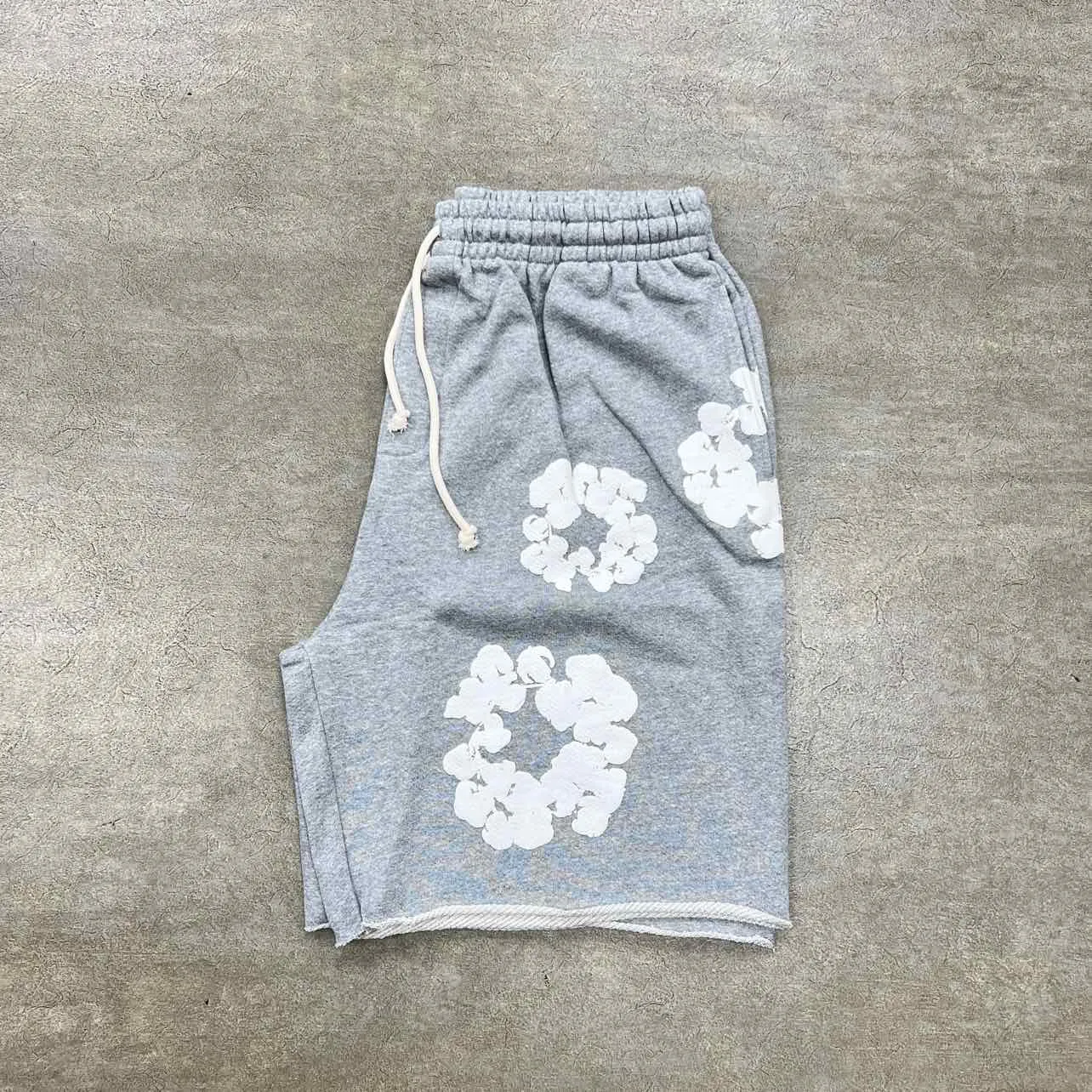 Denim Tears Shorts "COTTON WREATH" Grey New Size L