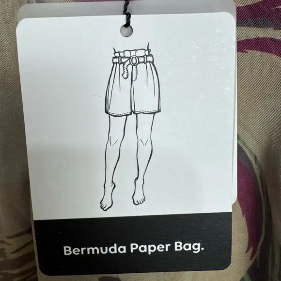 Desigual Pearl Harbour Shorts Femmes Bermuda Paper Bag  Shorts NWT Medium