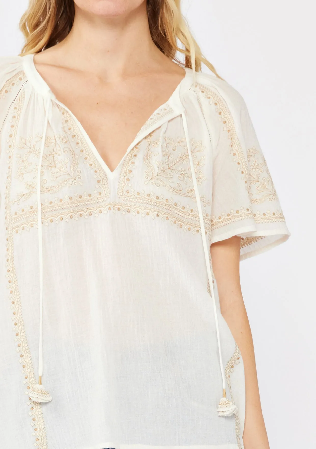 Embroidered Raglan Short Sleeve Split Neck Top