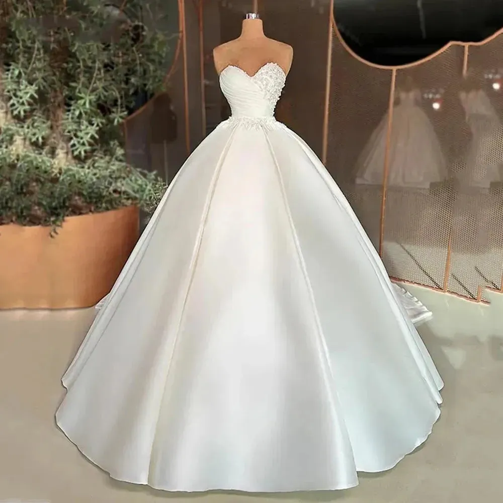 Gorgeous Satin Wedding Dresses Beautiful Sexy Applique Simple Off Shoulder Sleeveless Fluffy Robe Bridal Gown Custom Made