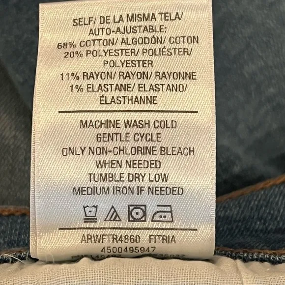 JOE'S JEANS MEDIUM WASH CUTOFF DENIM SHORTS IN FITRIA NWT WOMEN'S SIZE 28