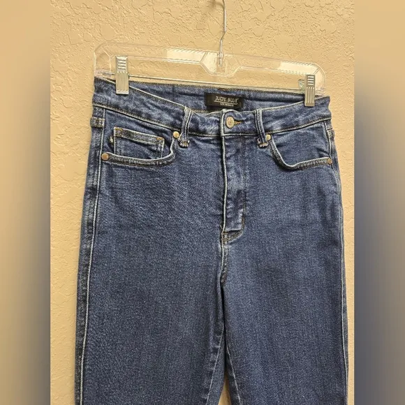 Judy Blue High Rise Tummy Control Top Straight Leg Jean 7 28 JB88575 DK