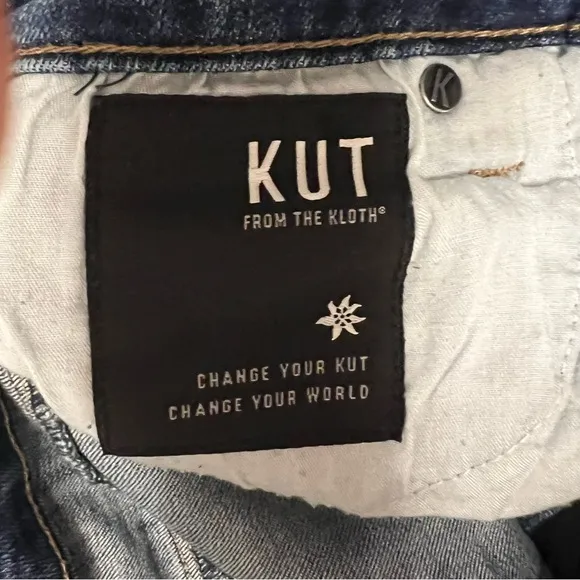 KUT from the Kloth Reese Med Wash Straight Leg Women’s Size 4L 5 Pocket Jeans