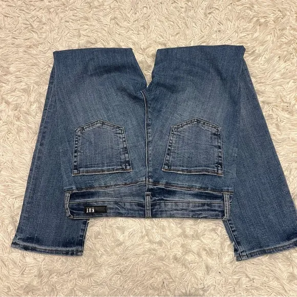 KUT from the Kloth Reese Med Wash Straight Leg Women’s Size 4L 5 Pocket Jeans