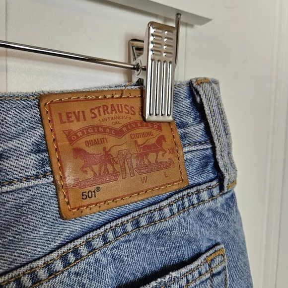 Levi's 501 Jean Shorts Womens Sz 28 Button Fly Distressed Denim Cutoffs