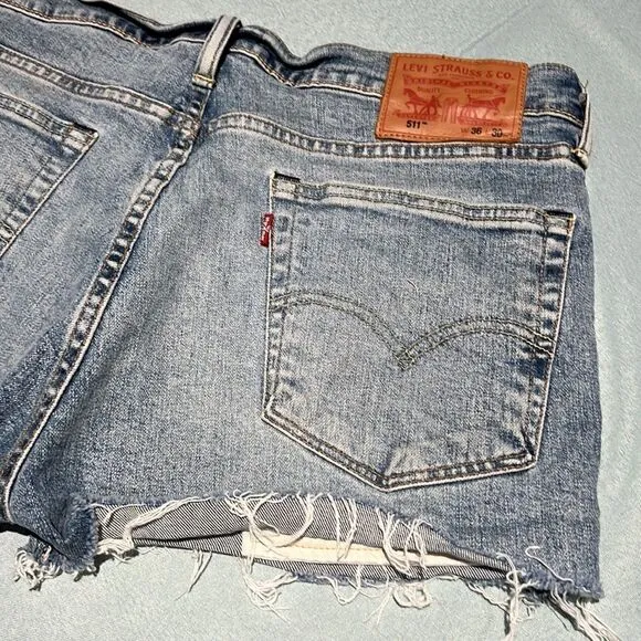 Levi's 511 Distressed Denim Cutoff Jean Shorts Size 10