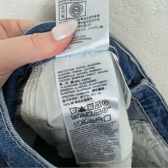 Levi's Premium Wedgie Fit Straight Utility Women's Jeans Cotton Blend Size 26