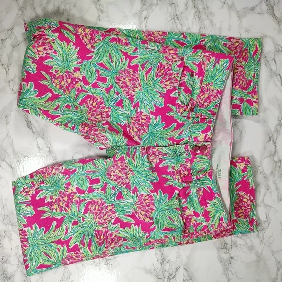 Lilly Pulitzer Worth Straight Jeans in Spike the Punch Size 8