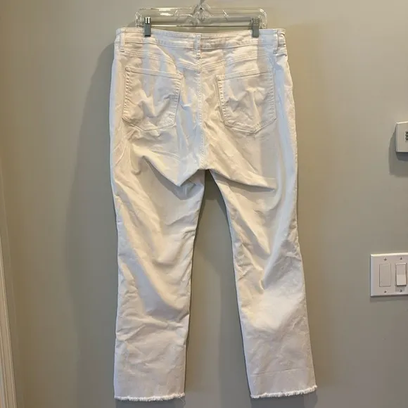 LOFT - women’s cropped curvy straight jean.  Size 14. white denim