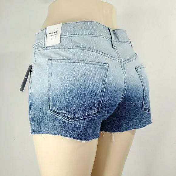 Lucky Brand Women's Mid Rise Cut Off Short Size 28