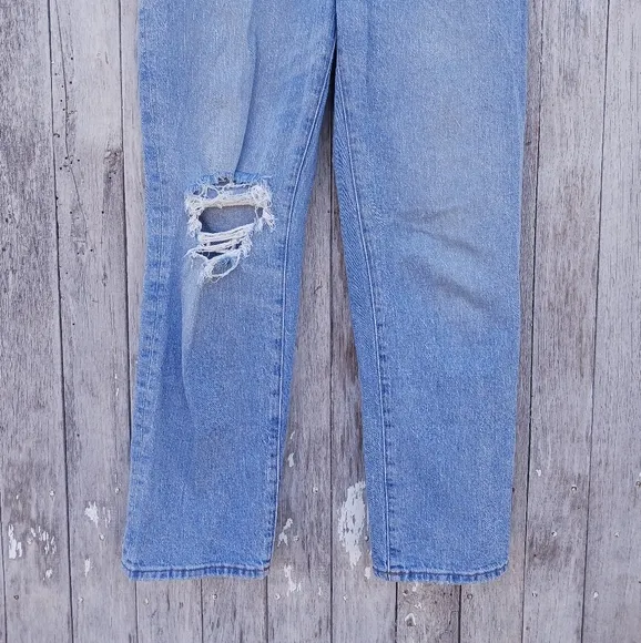 Madewell Womens Size 28 The  Perfect Vintage Straight Jean Distressed High Rise