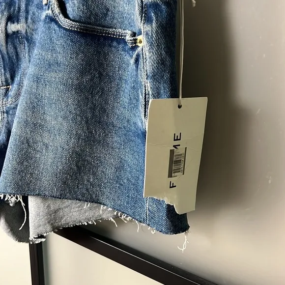 NWT Frame Le Cutoff in Golden Road Denim Shorts Size 32