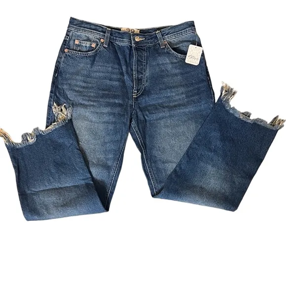 NWT Free People Jeans Free People Maggie Mid Rise Straight Jeans Size 27