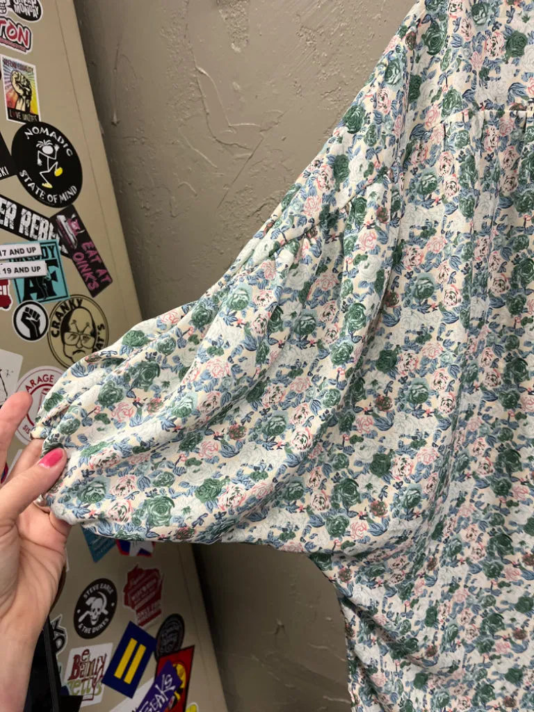 NWT HAYDEN PEASANT TOP (org$38)