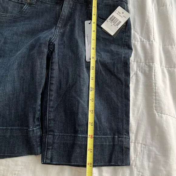 NWT: Natalie Bermuda Kut from the Kloth shorts