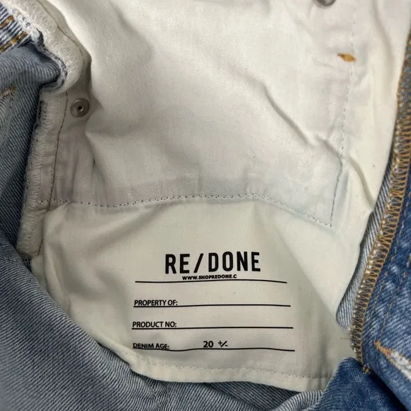 NWT Re/Done 90’s Comfy Organic Cotton Denim Jean Shorts in Worn in Naf Size 25