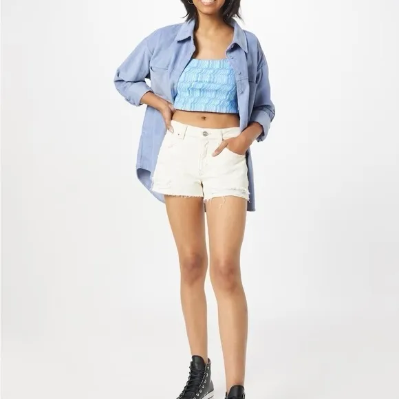 NWT Urban Outfitters Denim Shorts Size 29 Low Rise Harri Neutral Cream Color