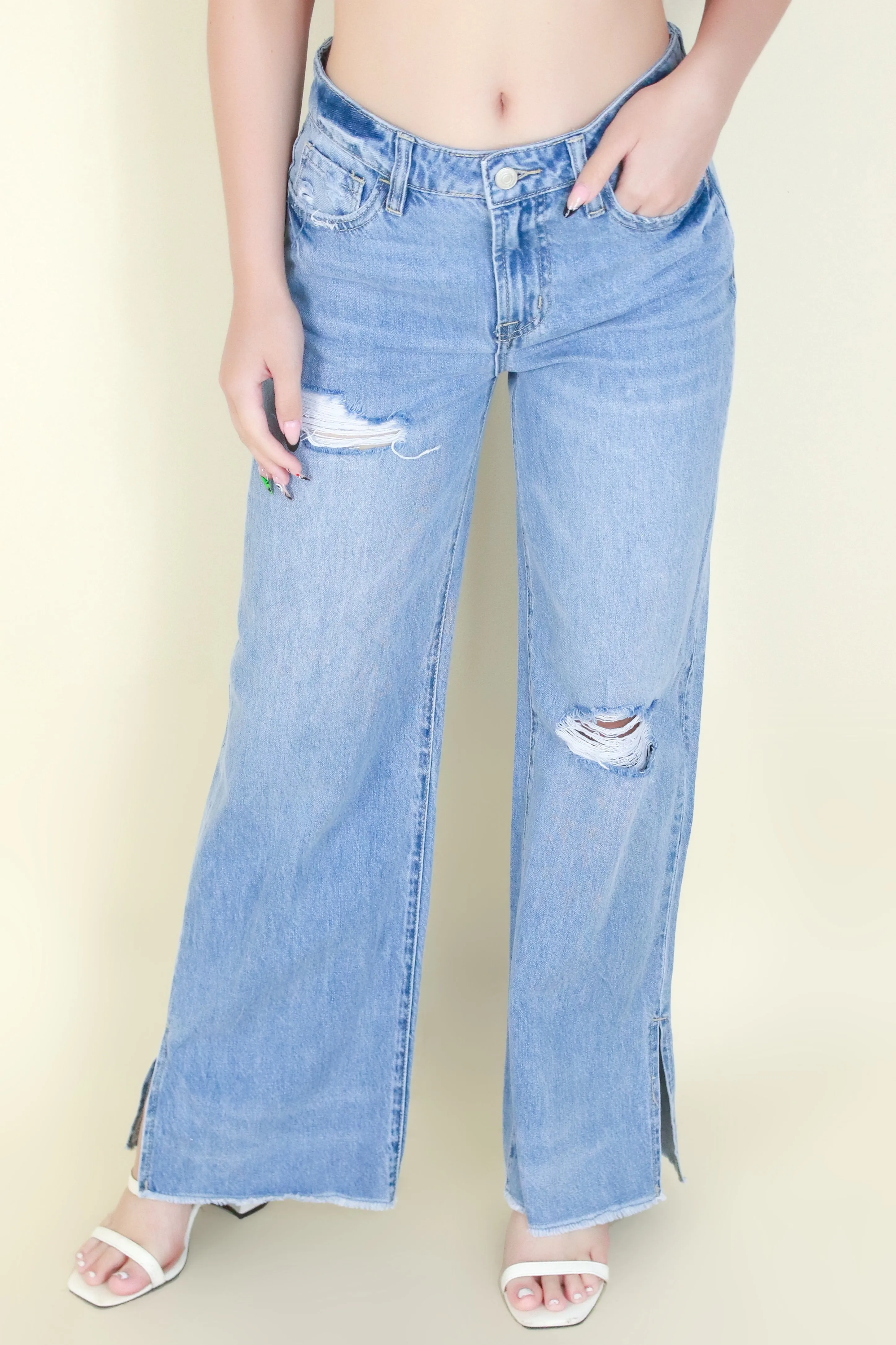 OUT OF MY WAY JEANS