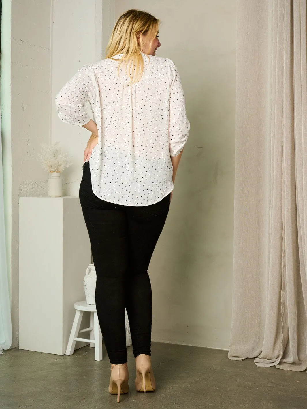 PLUS SIZE 3/4 SLEEVE SLEEVE V-NECK FLORAL BLOUSE TOP