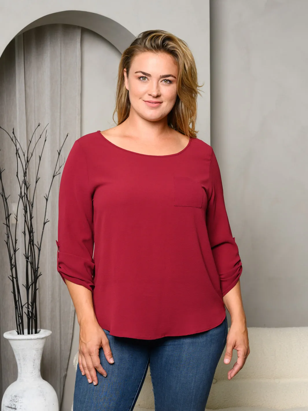 PLUS SIZE 3/4 SLEEVES SOLID TUNIC TOP
