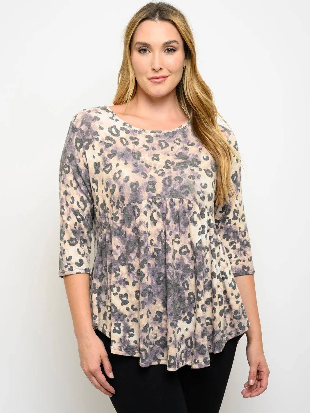 PLUS SIZE ANIMAL PRINT 3/4 SLEEVE TUNIC TOP