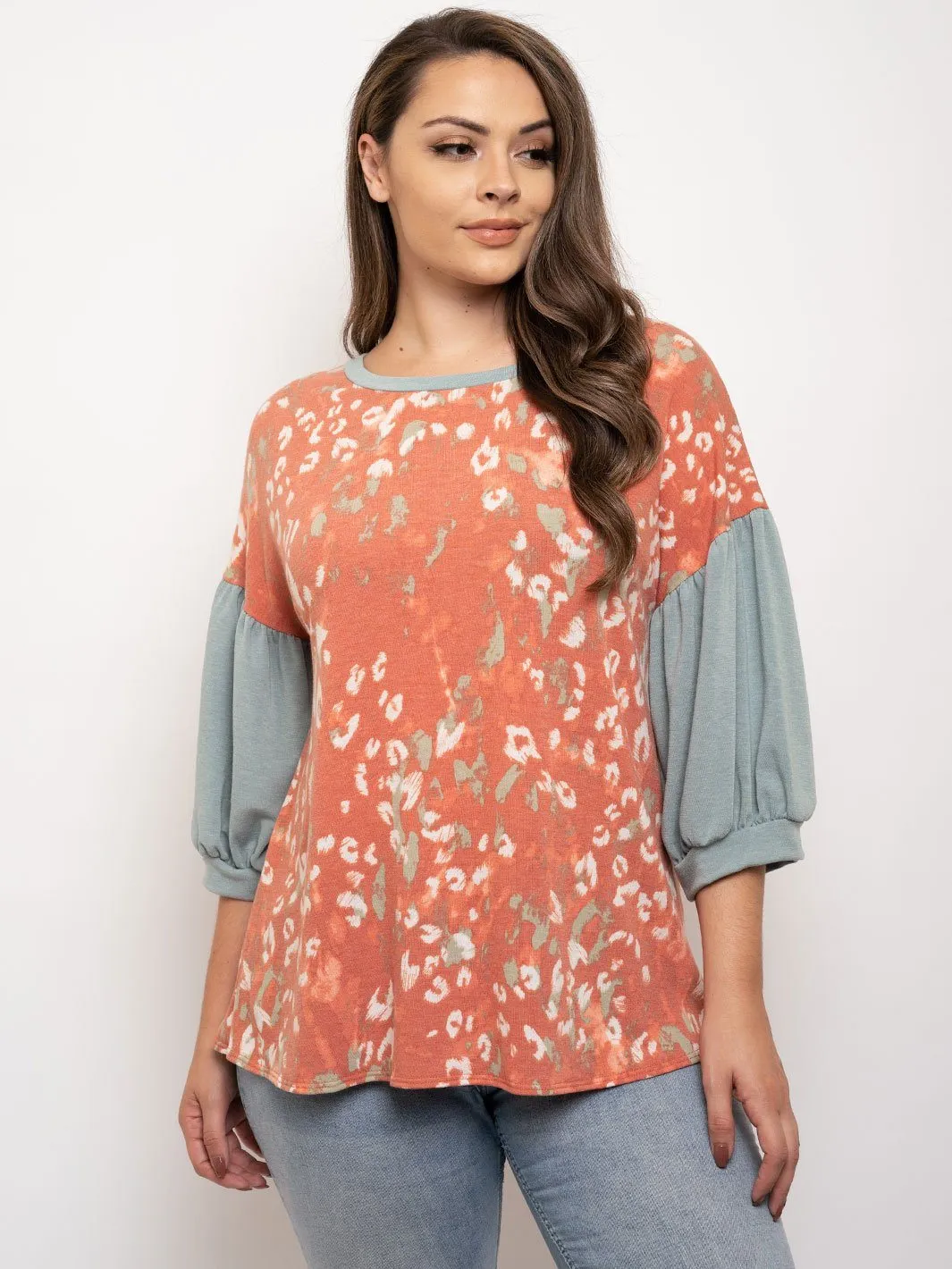 PLUS SIZE FLORAL 3/4 SLEEVE TUNIC TOP