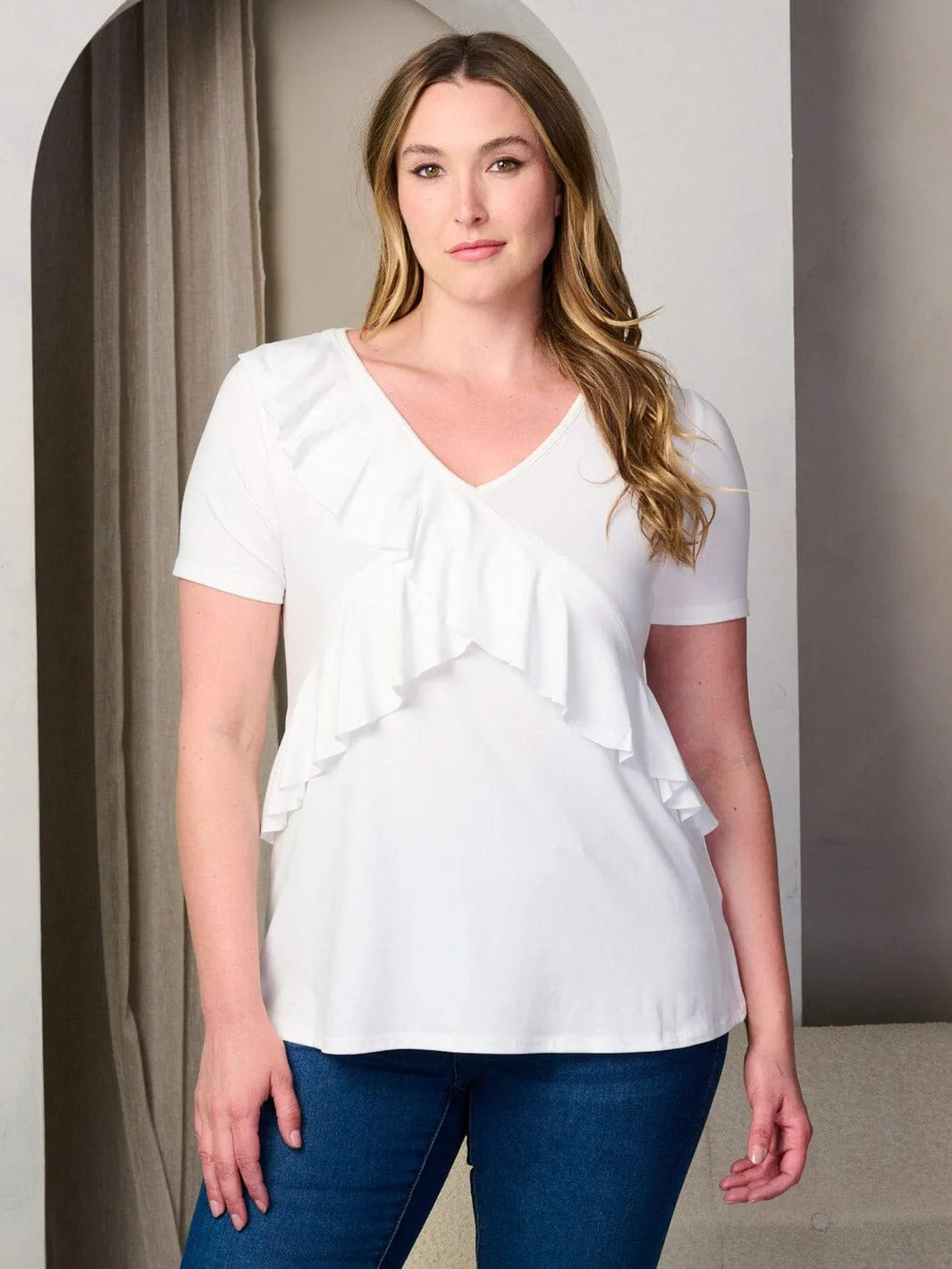 PLUS SIZE SHORT SLEEVE V-NECK RUFFLE DETAILED TUNIC TOP