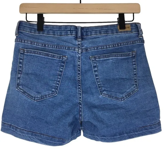 PULL&amp;BEAR Jean Shorts Mid Rise Medium Wash Stretch Denim Festival EUR 36 MEX 26