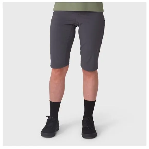 Rapha Women's Trail Fast &amp; Light Shorts in Gray Bermuda X-small