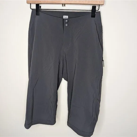 Rapha Women's Trail Fast &amp; Light Shorts in Gray Bermuda X-small