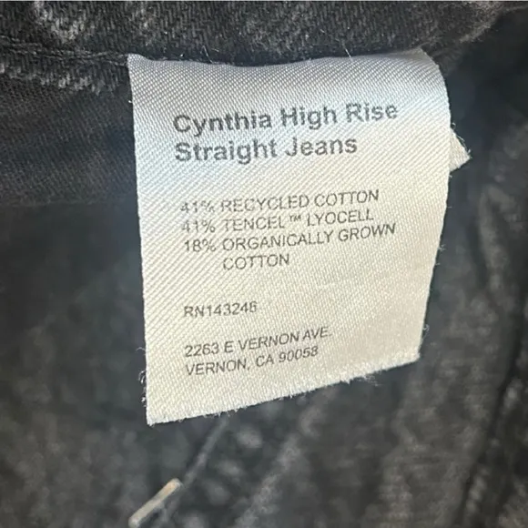 Reformation Cynthia High Rise Straight Jeans | Washed Black | Size 26