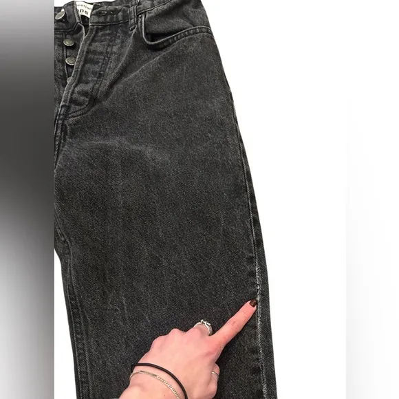 Reformation Cynthia High Rise Straight Jeans | Washed Black | Size 26