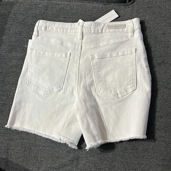SANCTUARY Sidewalk Distressed Fringe Hem Rigid Denim Shorts