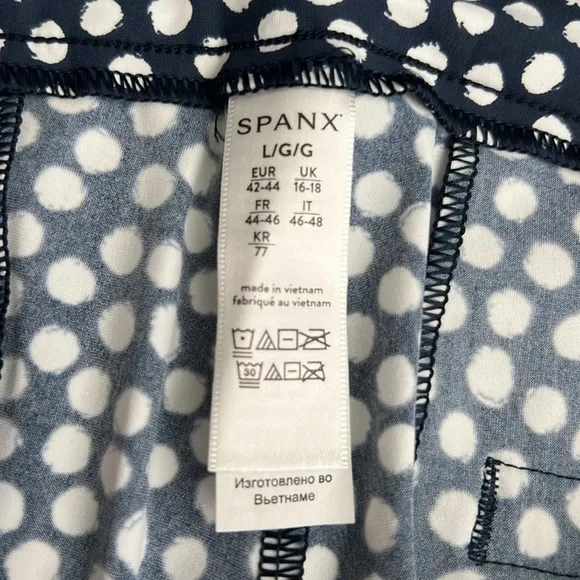 SPANX Sunshine Short 10&quot; Womens Medium Boat Beach Board Bermuda Navy Swim Shorts