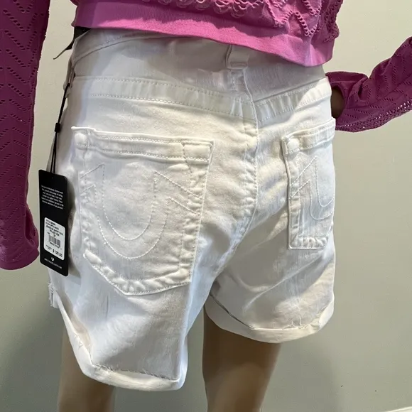 True Religion Jennie Curvy Rolled Hem Shorts in Optic White Denim Size 3…
