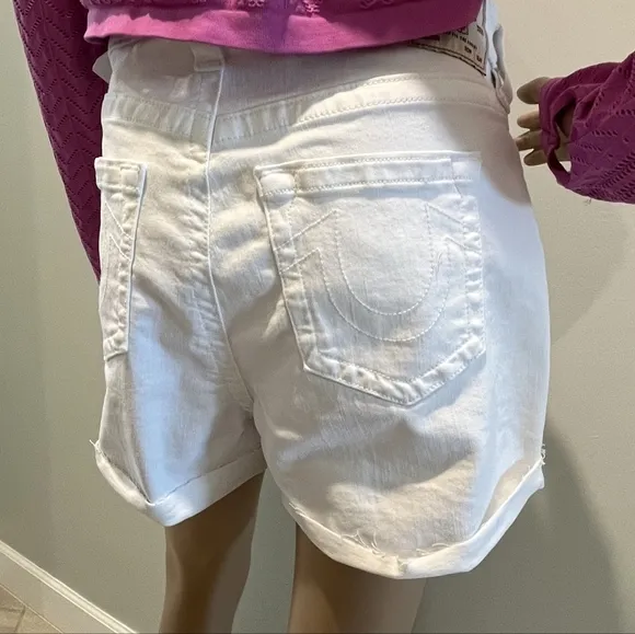 True Religion Jennie Curvy Rolled Hem Shorts in Optic White Denim Size 3…