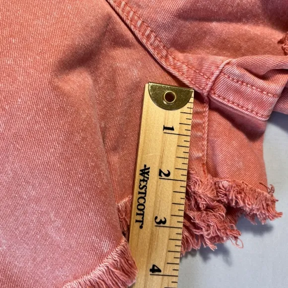 True Religion Maisie High Rise Shorts in Lobster Bisque color Size 32 NWT