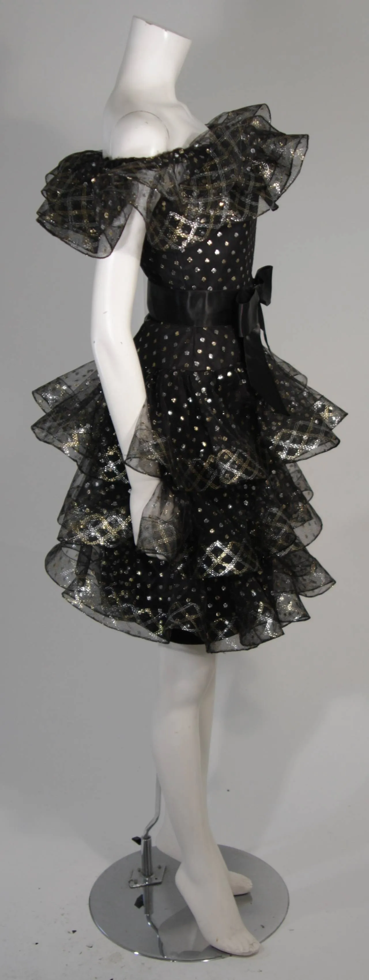 VICTOR COSTA Black with Metallic Accents Cocktail Dress Size 2