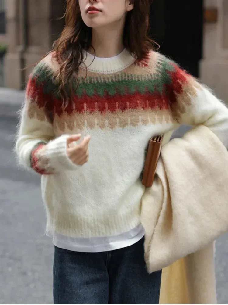 WOLFFMODE Ugly Christmas Sweater - Chunky Knit Jumper with Retro Design