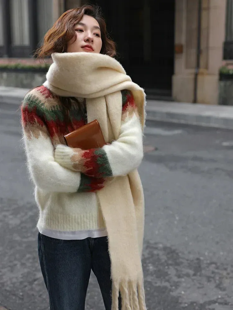 WOLFFMODE Ugly Christmas Sweater - Chunky Knit Jumper with Retro Design