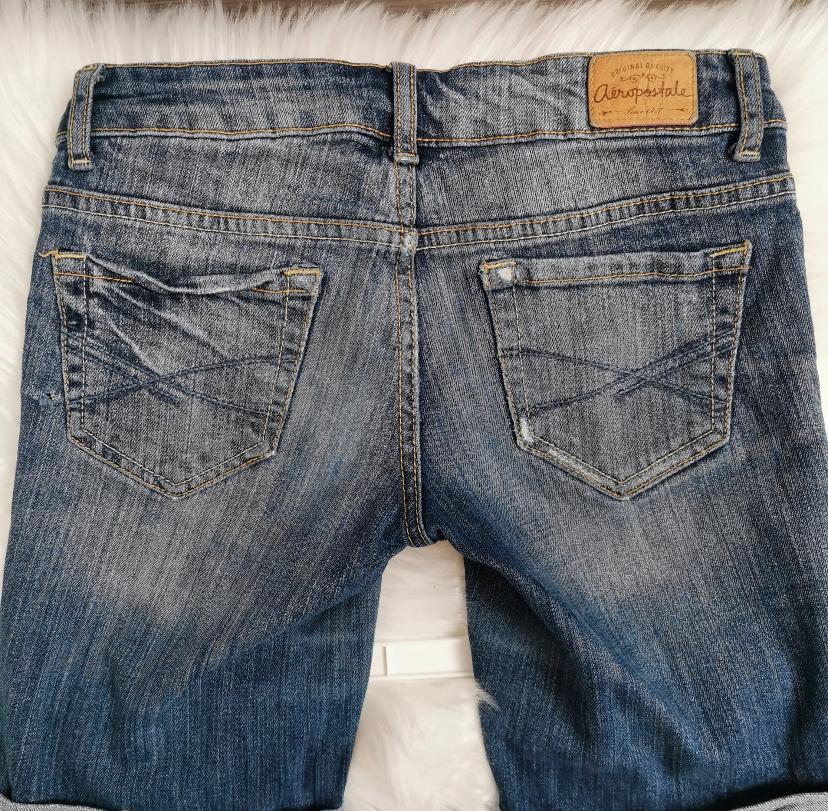 WOMEN SIZE 000 or TEEN GIRL - AEROPOSTALE, Denim Bermuda Shorts EUC B51