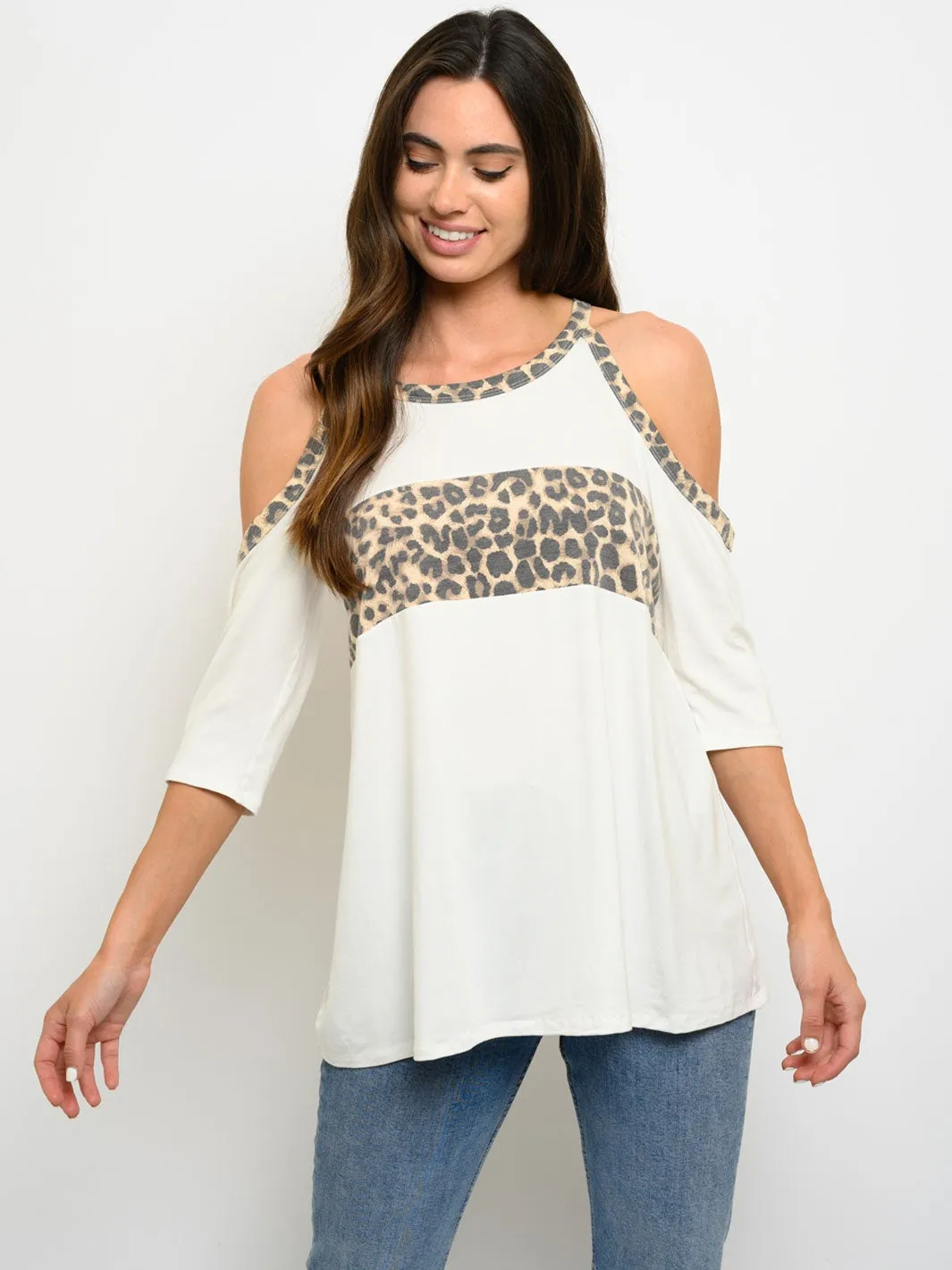 WOMEN'S COLD SHOULDER ANIMNAL PRINT TOP