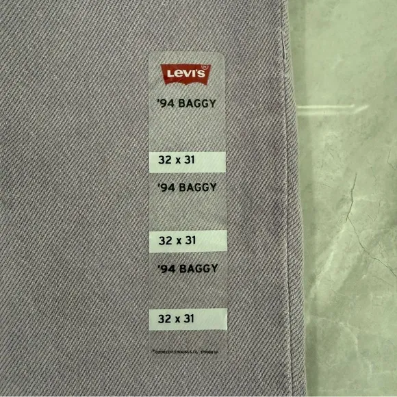 Women's Levi's Purple '94 Baggy Mid-Rise Straight Leg Jeans 100% Cotton 32 x 31