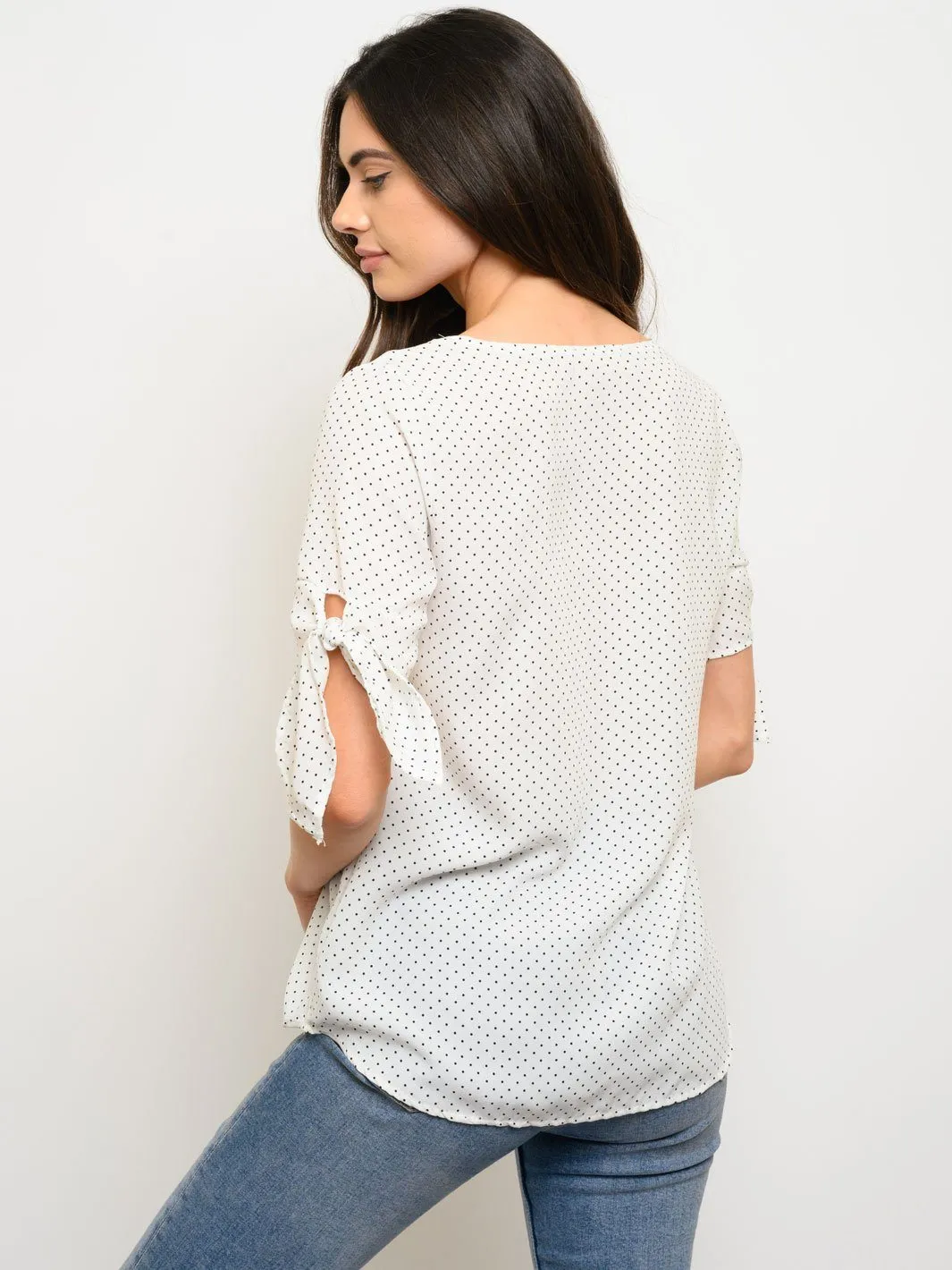 WOMEN'S SHORT DETAIL SLEEVE POLKA DOTS TOP